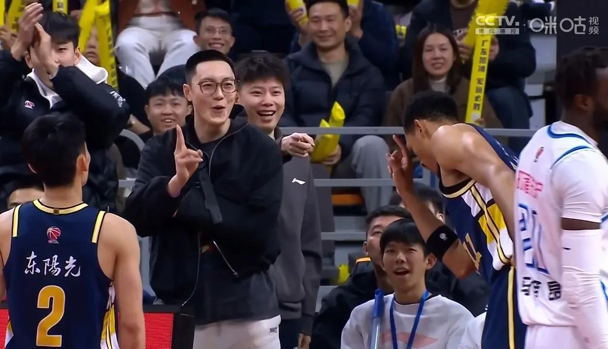 英雄榜上！两队将在赛场上完成最后的对决(英雄榜上!两队将在赛场上完成最后的对决是什么)