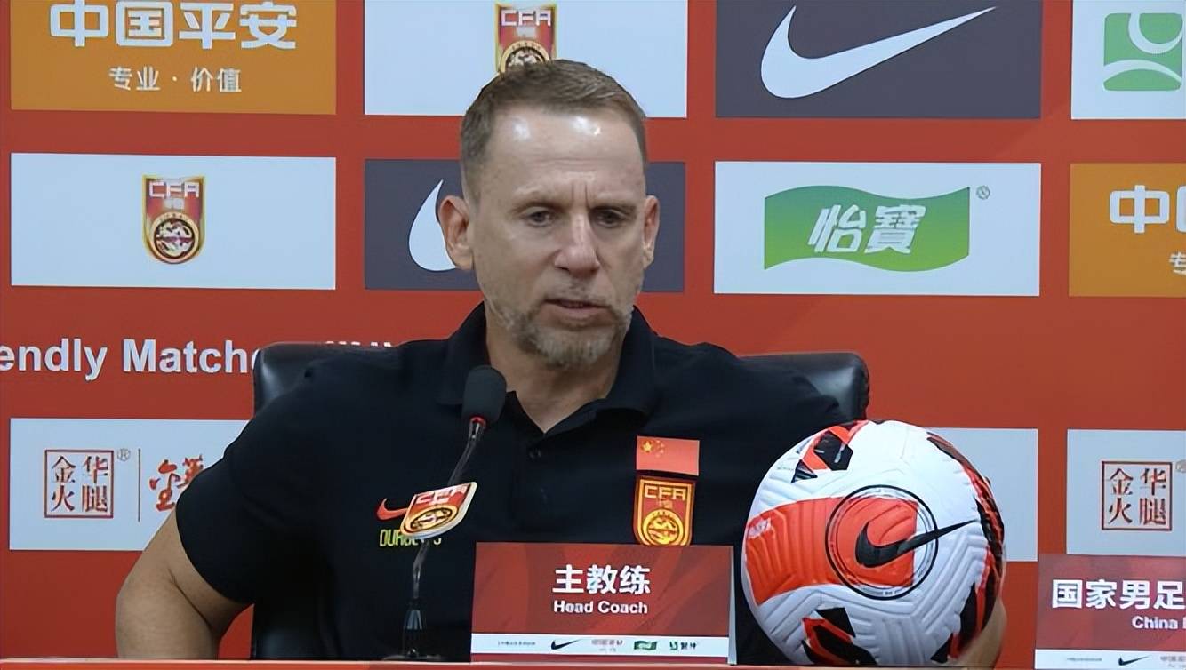 国足东亚杯遗珠上海海港2-1逆转深圳李新翔19岁连续3轮中超破门